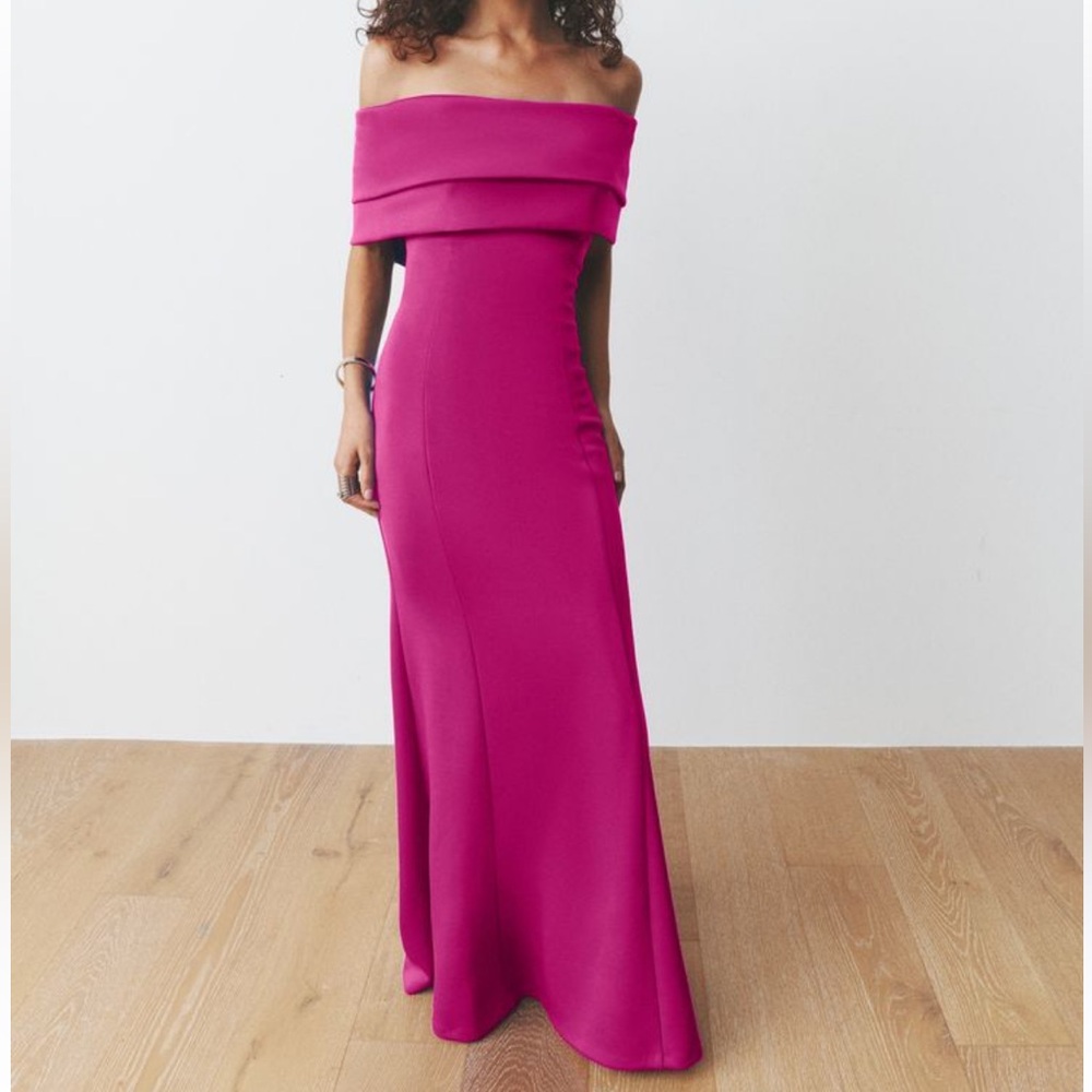 Vince Camuto Off the Shoulder Dress